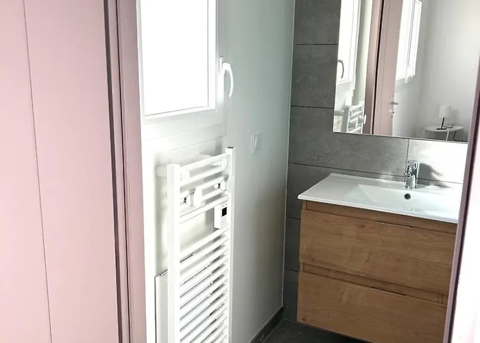 Maison Avec Belle Vue Au Calme *