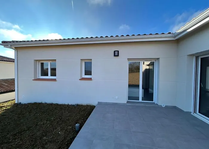 Maison Avec Belle Vue Au Calme *